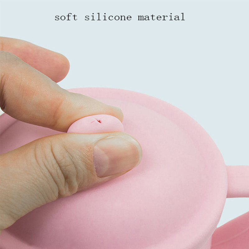 gobelet en silicone pour bébé