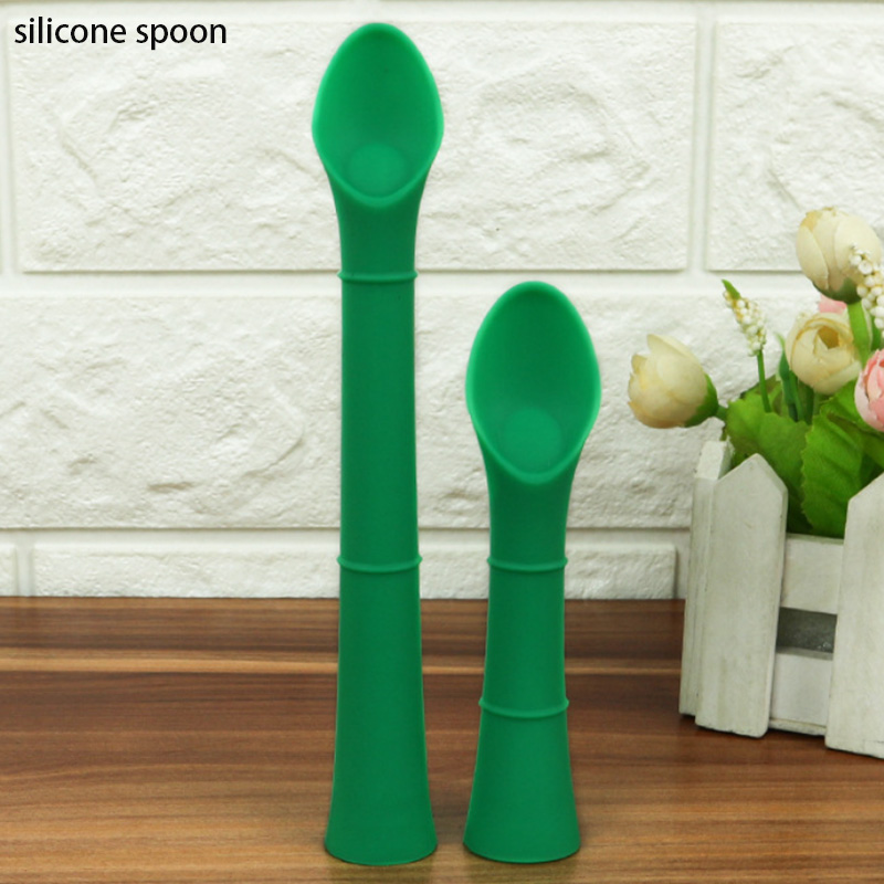 cuillère d'alimentation en silicone pour nourrissons