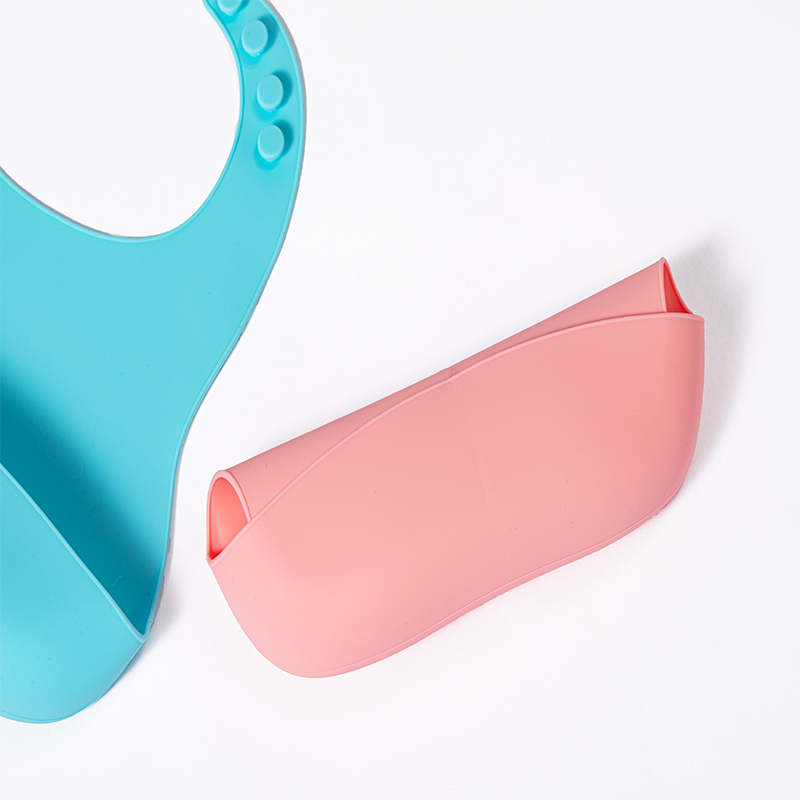 Bavoir portable en silicone pour bébé